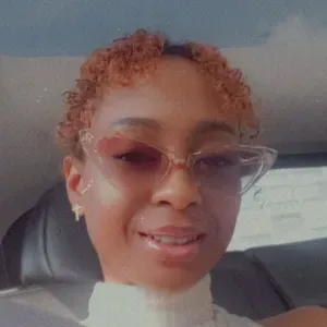 Personne polyvalente en ménage, Baby-sitter et cat sitter 