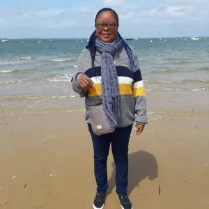 Aide à domicile à Bordeaux,  j'aimerais me rendre utile 