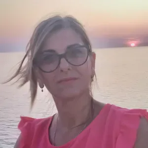 Addetta pulizie Aprilia Pomezia 