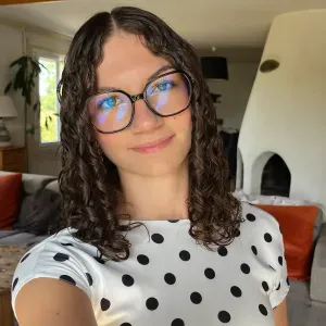 Babysitter motivée, sérieuse et avec de l'expérience