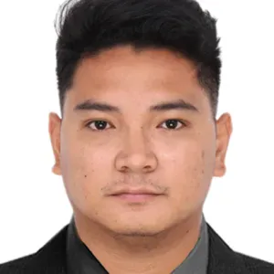 Passionate and loving pet-sitter in Paris!