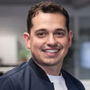 EMPREGADA DE LIMPEZA