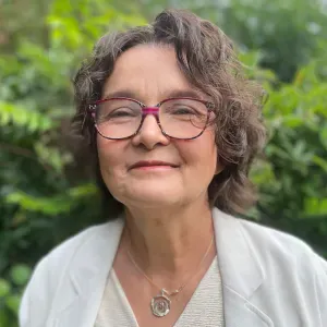 je suis assistante parentale garde d'enfant en cesu