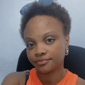 Baby-sitting occasionnel – Disponible soirées & week-ends