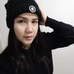 I love kids,Hardworking and Honest Nanny :)