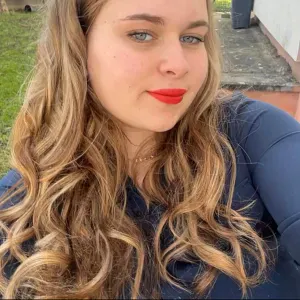 Baby sitter expérimenté sur foug