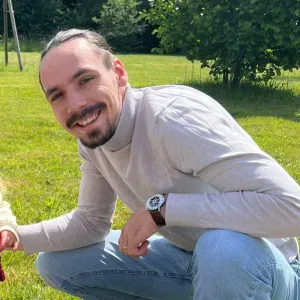 Baby-Sitter Motive à Besançon