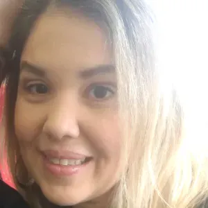 Babysitter com experiência e filhos bem criados 