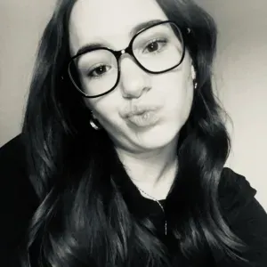 Babysitting de Confiance Aux alentours de Moulins 