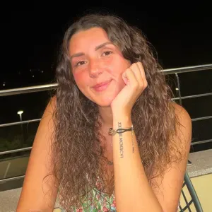 Baby-sitter Julia Cartereau - Passons un bon moment :)