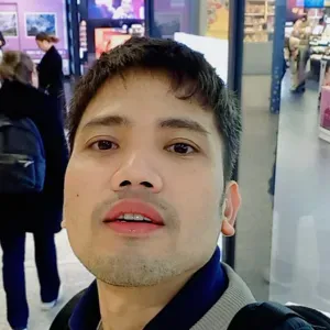 Responsible cleaners in the household everyday.