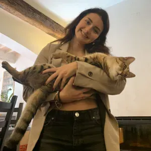 Pet sitter sérieuse qui adore les animaux 