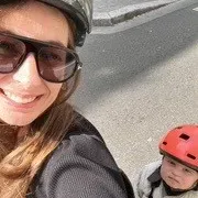 Cherche baby sitter pour sorties de crèche