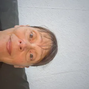 Femme de menage sur namur  garde enfants