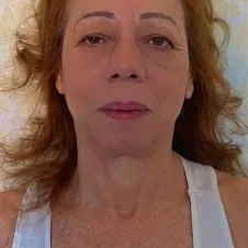 Assistente familiare qualificata colf,pulizie dell'ambiente 