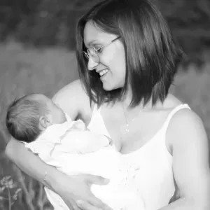 Baby-sitter occasionnelle sur fay de bretagne et ses environ