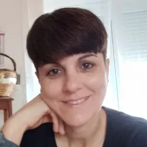 Babysitter esperta in cerca di lavoro!