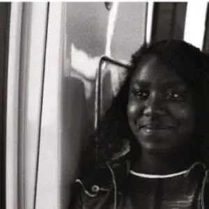 Baby-sitter agréable en Seine-Saint-Denis 