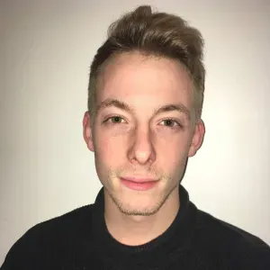 Pet sitter à Paris, promenades, visites et hébergement 