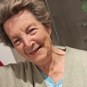 Recherche dame de compagnie 