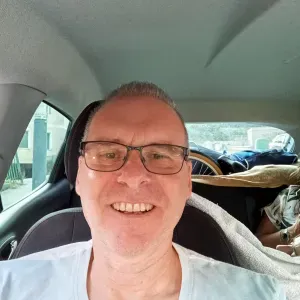 Svolgo ripetizioni a ragazzi delle medie e delle elementari 