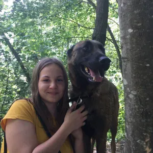 garde sérieuse – chiens & chats en confiance