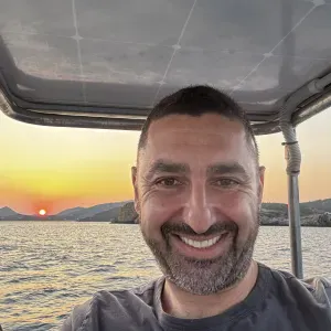 Nanny for 5 and 7 year old in Sintra