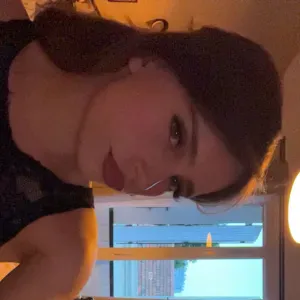 Pet située à Marseille , disponibilité le weekend