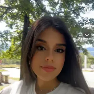 Baby-sitter avec expérience en crèche 