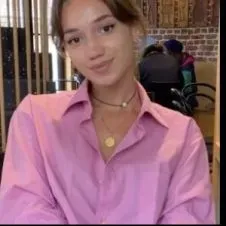 Anouck, babysitter diplômée en psychologie