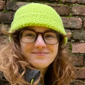 Baby-sitter aimante et a l'écoute de besoins personalisé