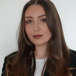 Siham, Baby-sitter, 23 ans, Paris 3e