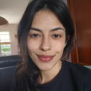 Baby-sitter créative & anglophone à Paris!