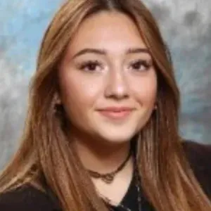 Baby-sitter douce, responsable et motivée