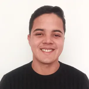 Cuidador de mascotas en Valencia.