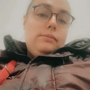 Femme de menage a beauvais je suis disponible tout les jours