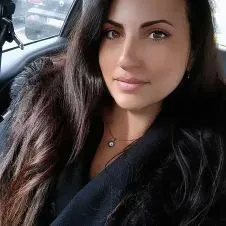 Cerco lavoro come collaboratrice domestica