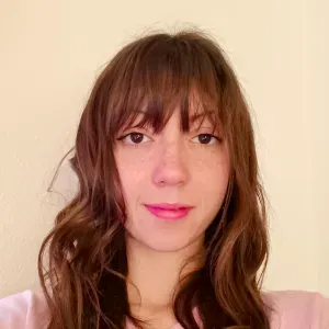 cuidadora de animales en Sevilla