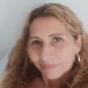 Cuidadora/ en madrid y oficios varios