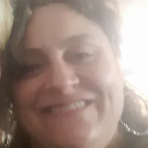 Babysitter esperta a sarzana e dintorni