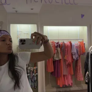 🧸 Baby-sitter sérieuse, créative et attentionnée 🎨🎶