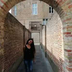 M'occuper, accompagner les personnes âgées, les aider.