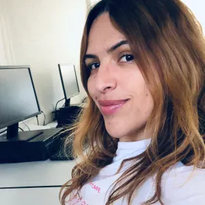 Assistante de vie en formation – aide à domicile