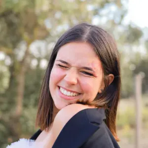 Procuro uma empregada doméstica perto de mim