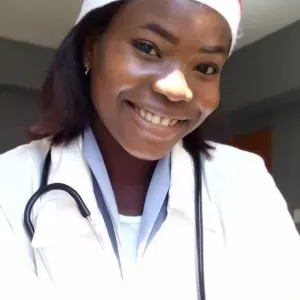 Babysitter em Castelo Branco .