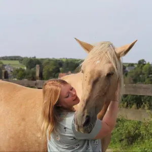Aide à tenir compagnie à vos ainés