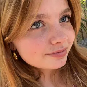 Étudiante de première générale 