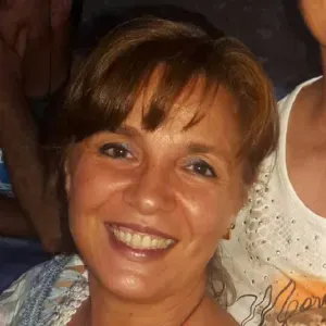 Procuro apoio para cuidar de cão em Olhão