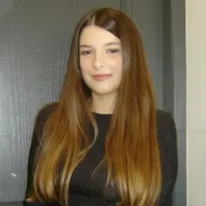 Baby-sitter expérimentée à Veigné