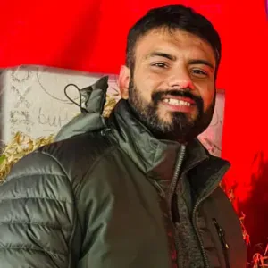 Warm & Patient Senior Care Helper – Trustworthy & Caring